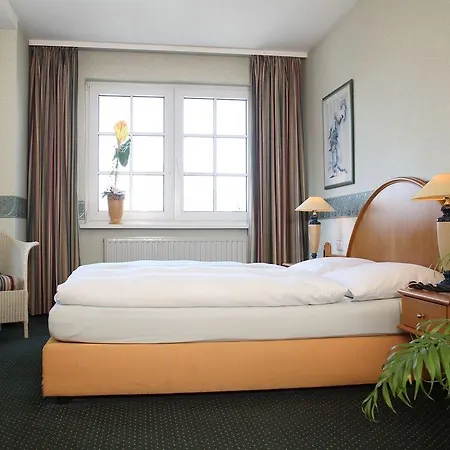 Hotel Rech 3*